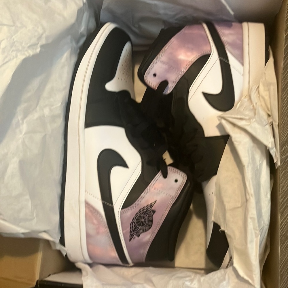 Men Air 1s
